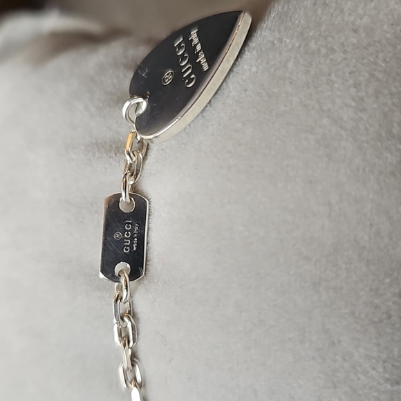 GUCCI Charm Braclet Silver Gucci Charm Bracelet with Box - Picture 4 of 5